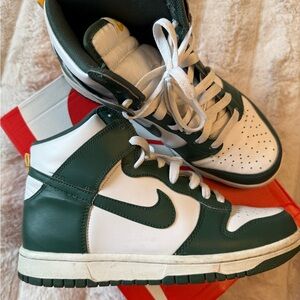 Nike Dunk High-Top Sneakers